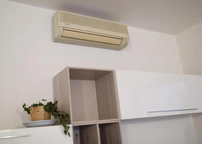 Residenza Quadrifoglio * Τσεζένα