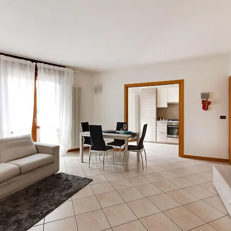 Διαμέρισμα Residenza Quadrifoglio Τσεζένα